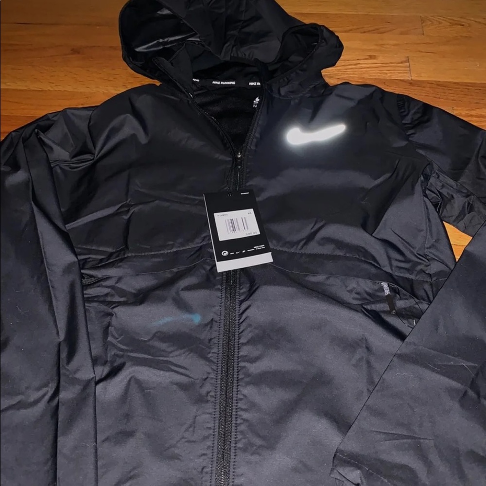Nike ware repellent sweater